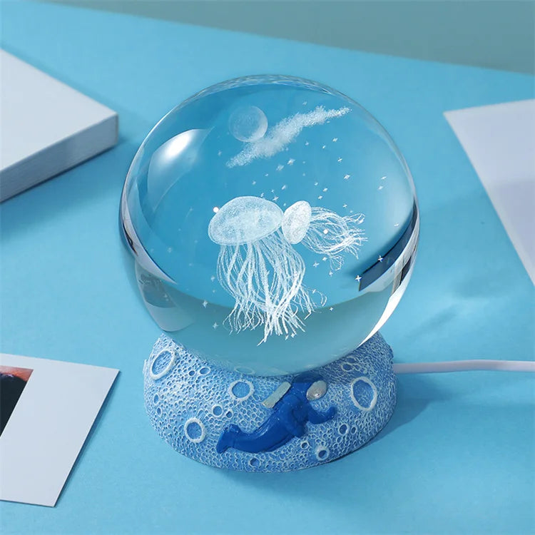 Lámpara 3D de medusa, delfín y más – bola de cristal con base de madera y luz USB