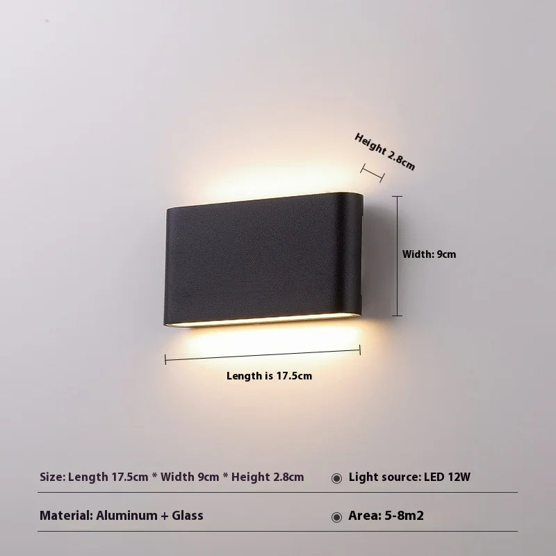 Lámpara LED de pared impermeable IP65 – luz cálida para exterior e interior