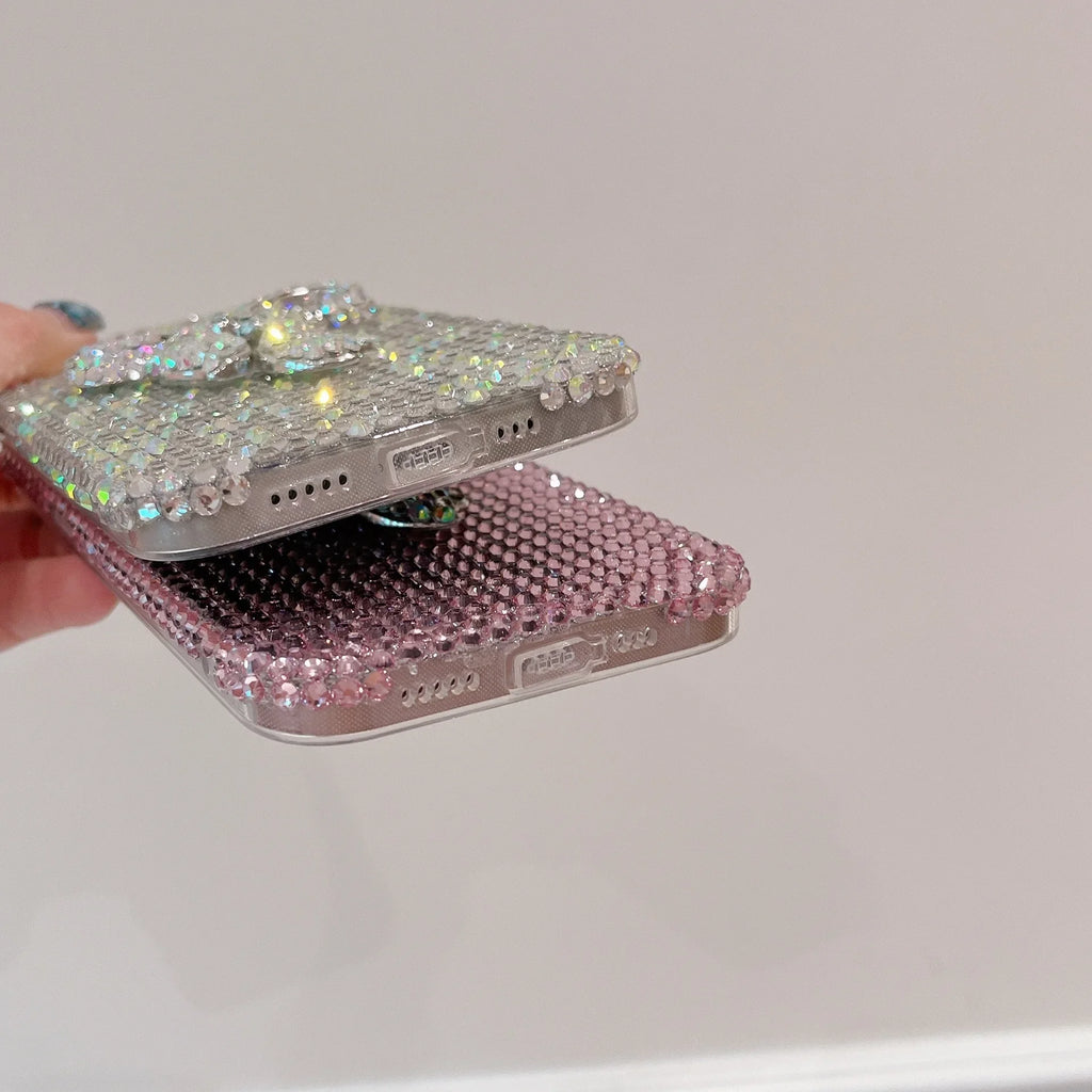 Funda full diamond con lazo para iPhone – protección brillante y adorable