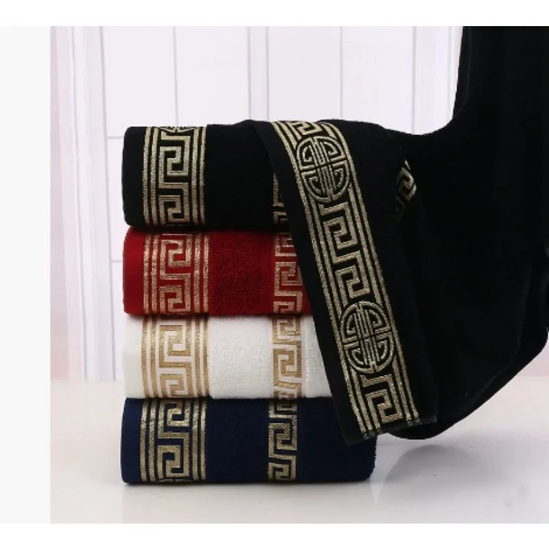 Toalla de playa lujo 100% algodón – suave, bordada y súper absorbente