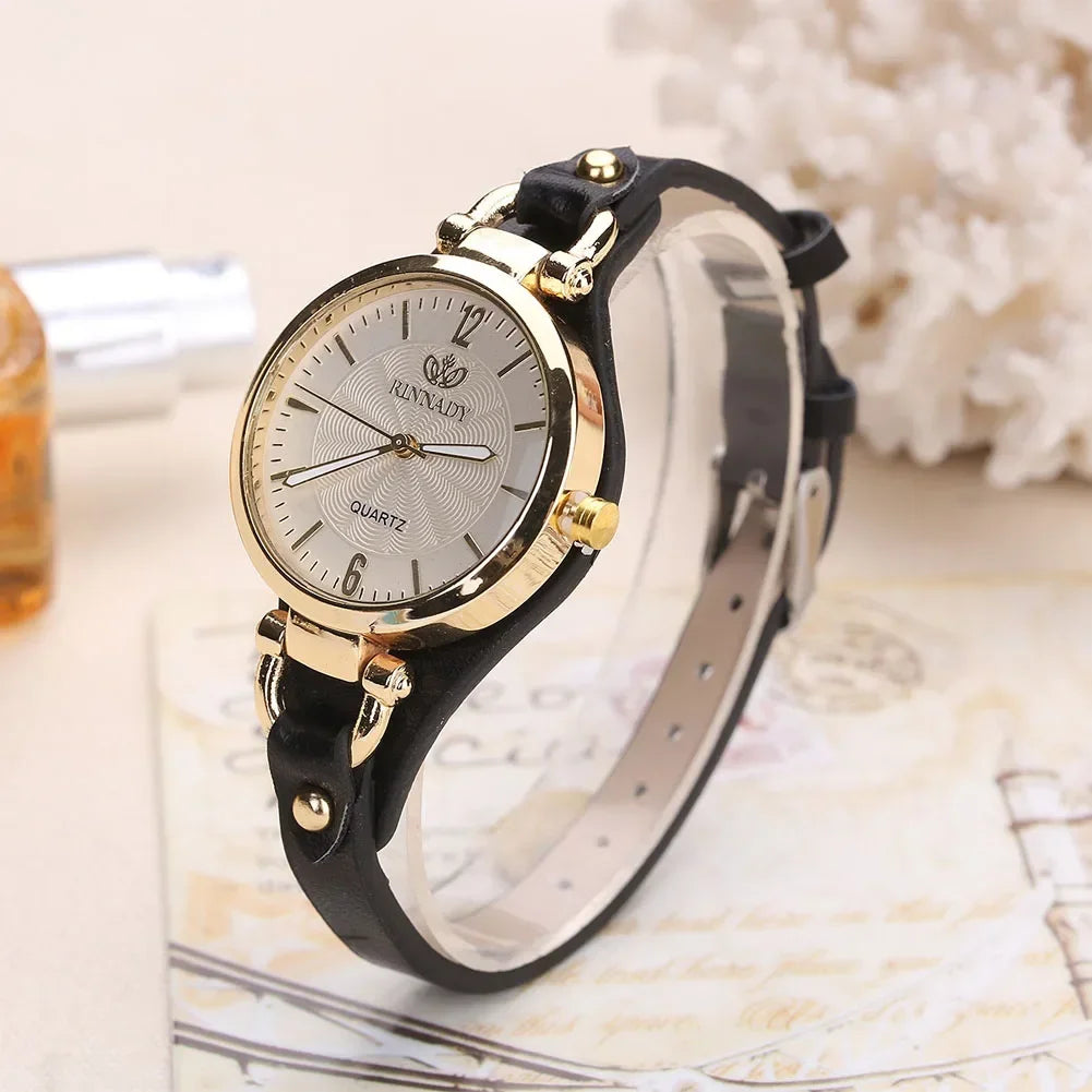 Reloj de cuarzo mujer – correa delgada de cuero PU y diseño sólido