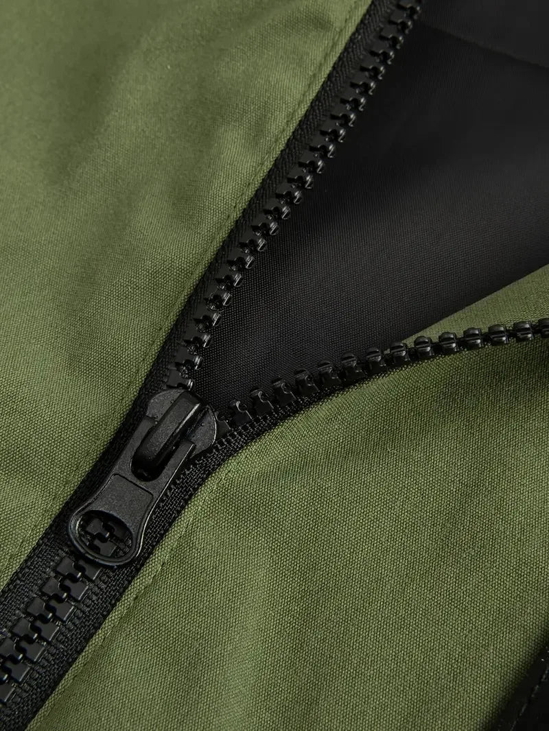 Campera fina acolchada con capucha para hombre – cortaviento casual con bolsillo