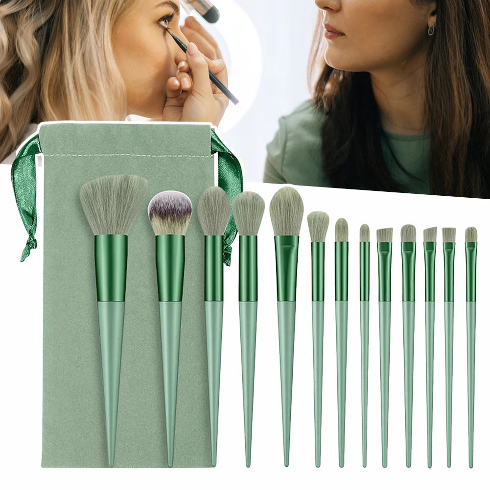 Set profesional de 13 pinceles de maquillaje – ultra suaves y portátiles con estuche