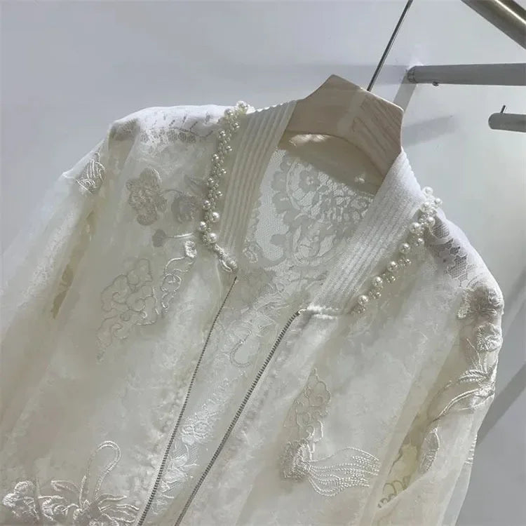 Chaqueta mujer bordada con cuentas