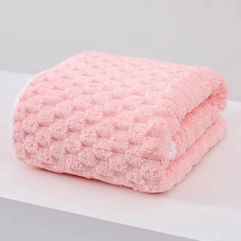 Toallas de baño grandes de coral fleece – gruesas, absorbentes y de secado rápido