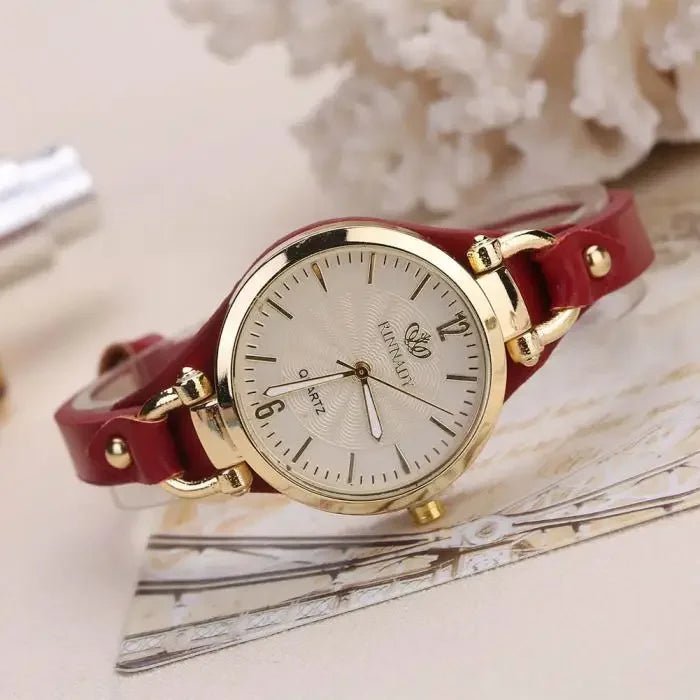 Reloj de cuarzo mujer – correa delgada de cuero PU y diseño sólido