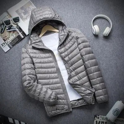 Campera de plumas hombre otoño/invierno – con capucha, super ligera y slim fit