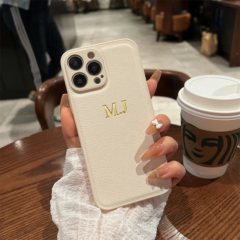 Funda personalizada para iPhone – cuero con nombre e iniciales para modelos 11 a 17