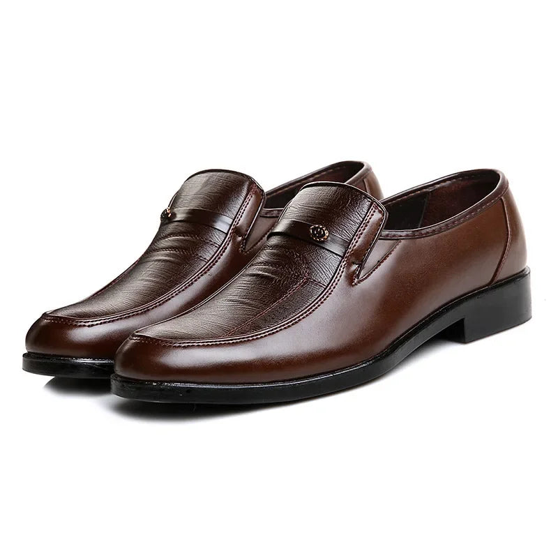 Mocasines casuales para hombre – slip-on hechos a mano y punta redonda
