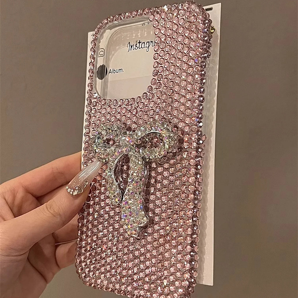 Funda full diamond con lazo para iPhone – protección brillante y adorable
