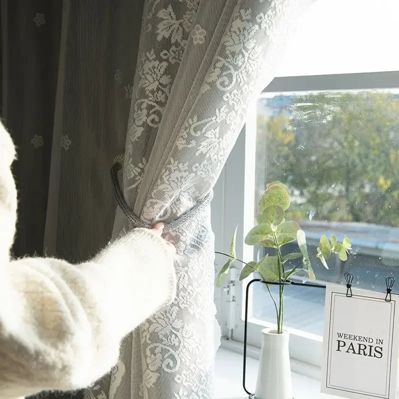 Cortinas blackout para living – bordado en tul, autoadhesivas y modernas